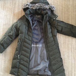 Women’s Eddie Bauer above the knee puffer coat
